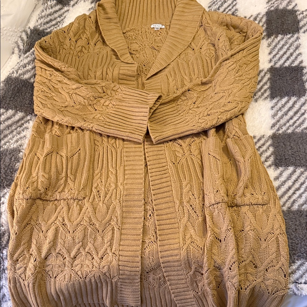 VENUS Long Tan Cable Knit Cardigan! 🤎